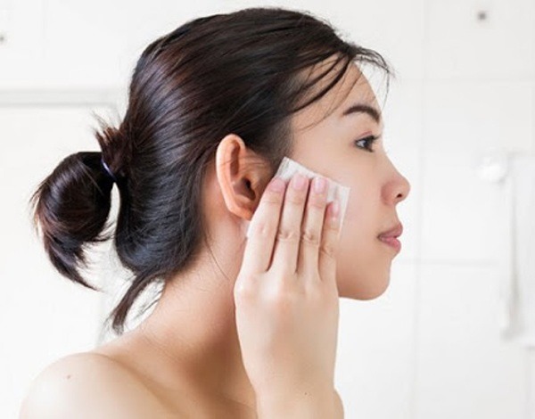 tiet-lo-bi-kip-giup-cac-nang-cham-soc-da-dau-bi-mun-hieu-qua1