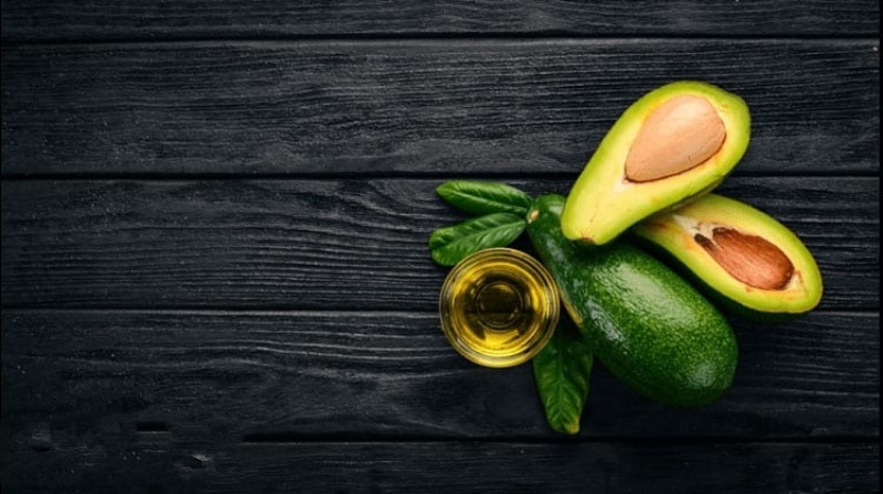 5-cong-thuc-lam-mat-na-duong-da-trang-min-tu-bo2