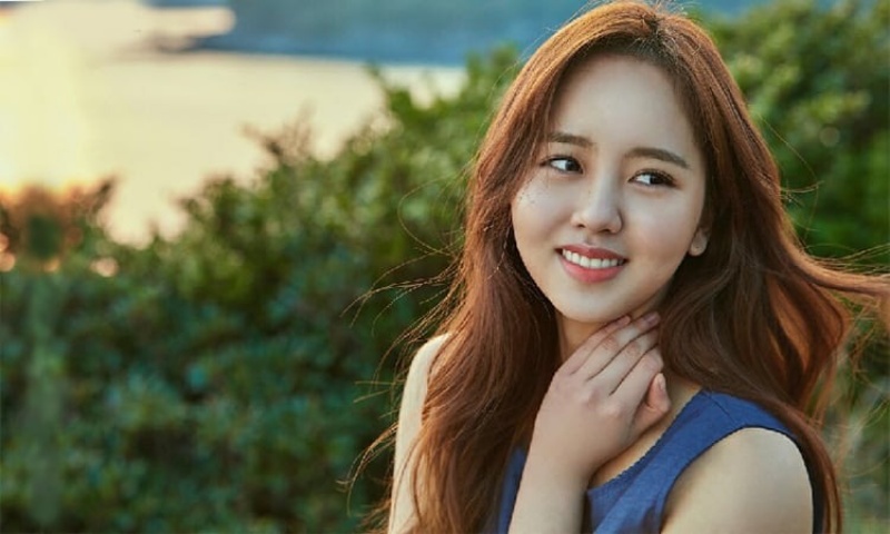 6-loai-mat-na-cho-da-kho-luon-tuoi-tan-va-tran-day-suc-song1