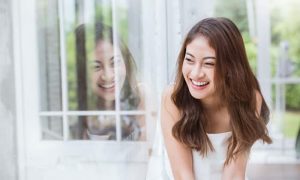 6-thoi-quen-giup-ban-cham-soc-lan-da-dau-tai-nha-chuan-nhu-di-spa1