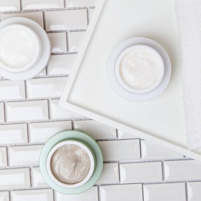 canh-bao-ve-viec-su-dung-kem-duong-trang-da-body-troi-noi2